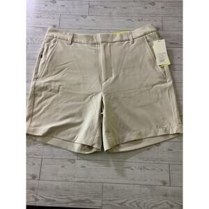 All in Motion Men’s Khaki Flat Front Shorts Size 34 NWT Activewear Casual Golf